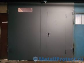 Установка ворот в г. Москва, ул. Давыдовская, 9 Ворота остеклённые с окошком